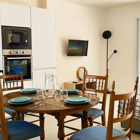 La Cabanne, 4 Pers, Centre, 50m Plage, Clim Holiday home Royan