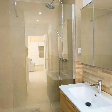 Holiday home La Cabanne, 4 Pers, Centre, 50m Plage, Clim Royan