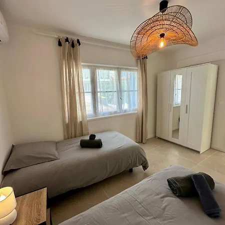 La Cabanne, 4 Pers, Centre, 50m Plage, Clim Ferienhaus *