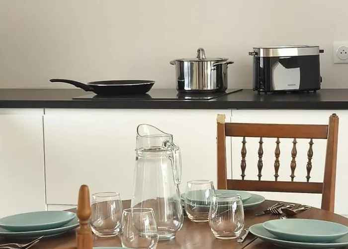 La Cabanne, 4 Pers, Centre, 50m Plage, Clim Ferienhaus